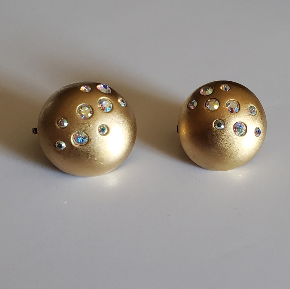 Vtg. FAC Clip On Earrings